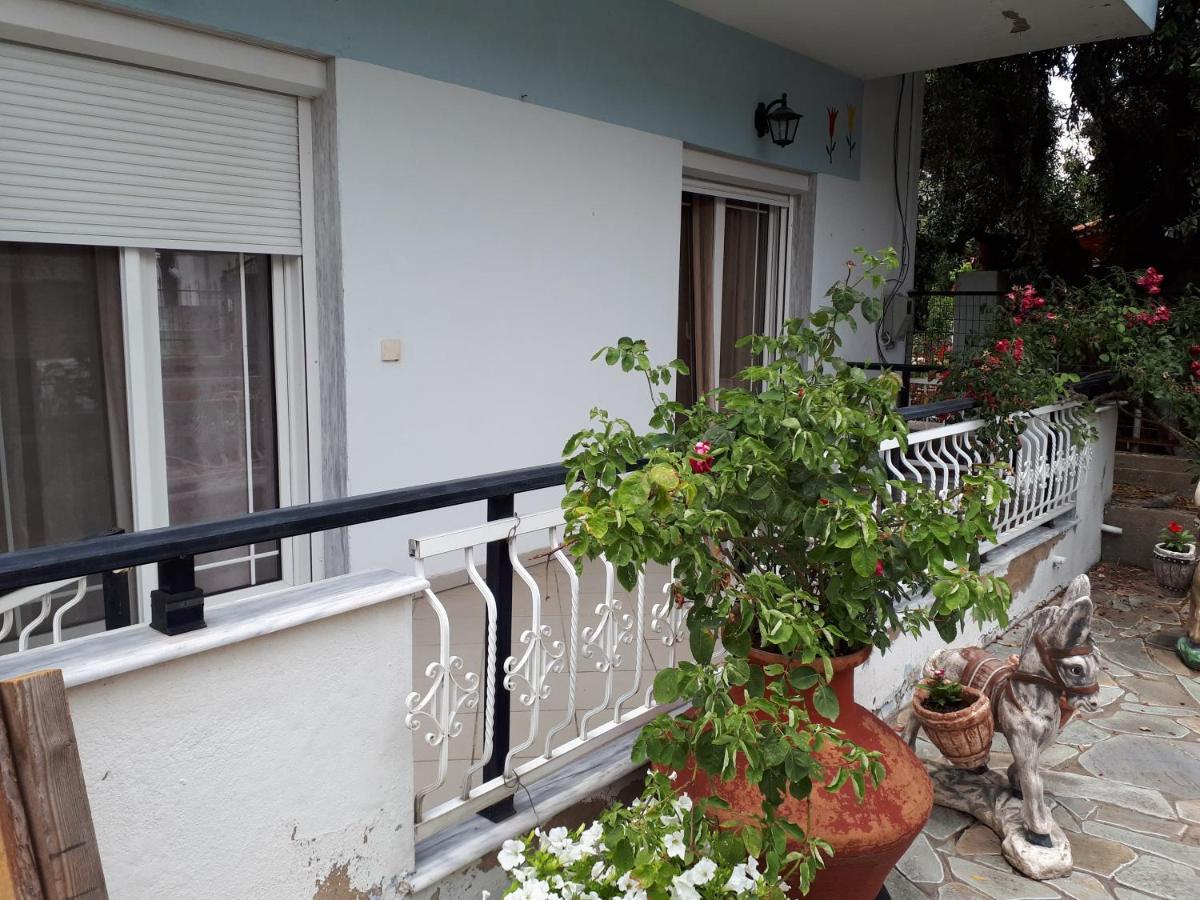 Popi 'S Home Skala Sotiros Exterior photo
